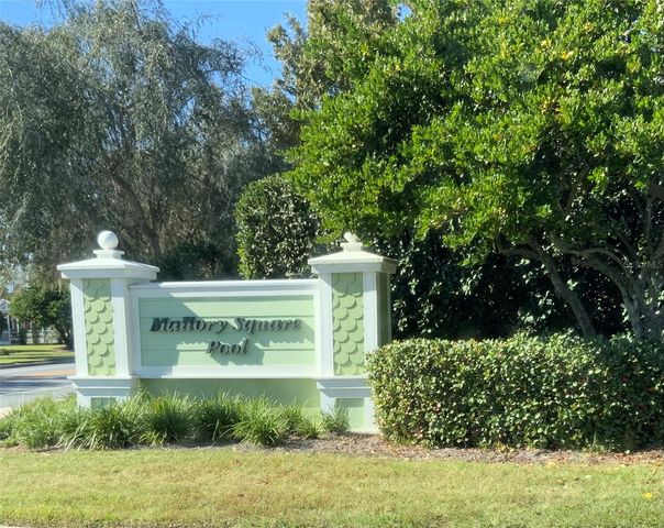 317 ROWESVILLE LANE, The Villages, FL 32162