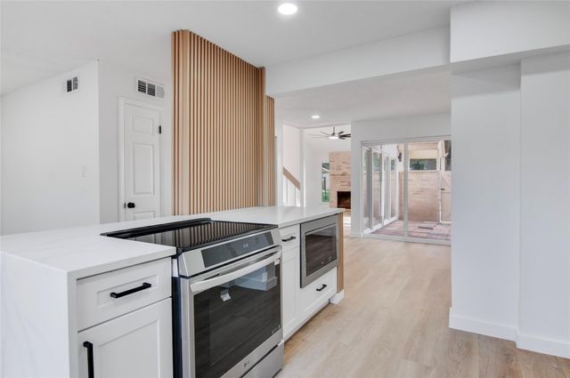 2916 Windchase Blvd, Houston, TX 77082
