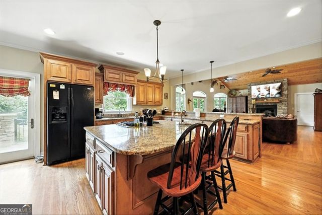 625 Rum Creek Road, Juliette, GA 31046