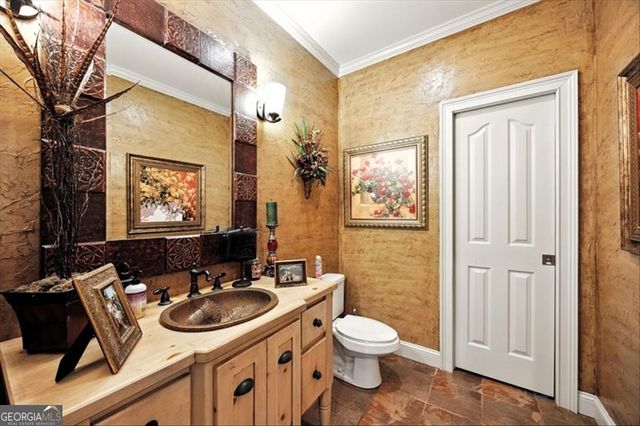 625 Rum Creek Road, Juliette, GA 31046