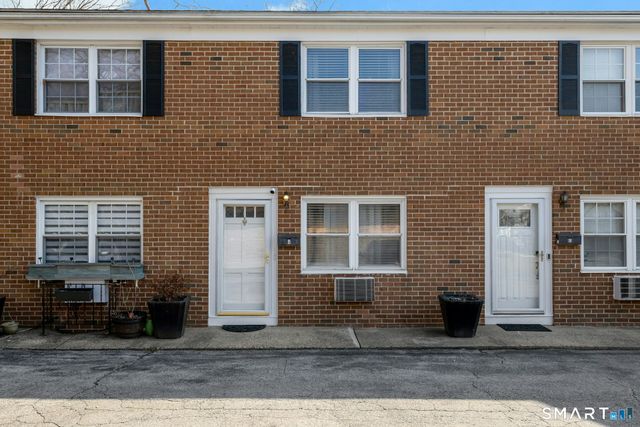 30 Maple Tree Avenue B, Stamford, CT 06906