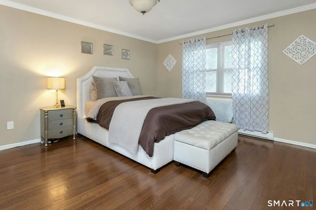 30 Maple Tree Avenue B, Stamford, CT 06906