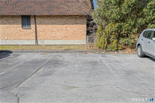 30 Maple Tree Avenue B, Stamford, CT 06906