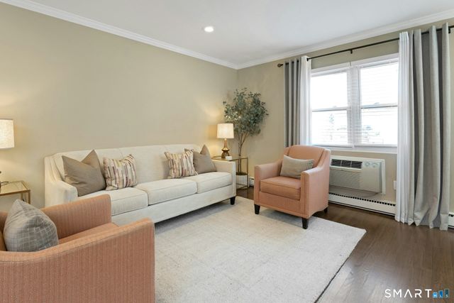 30 Maple Tree Avenue B, Stamford, CT 06906