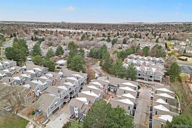 6855 W 84th Way 32, Arvada, CO 80003