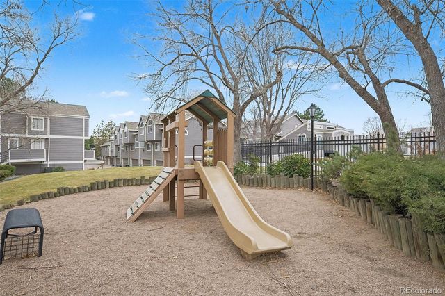 6855 W 84th Way 32, Arvada, CO 80003