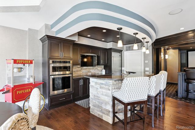 815 Pinery Boulevard, Orion Charter Township, MI 48362