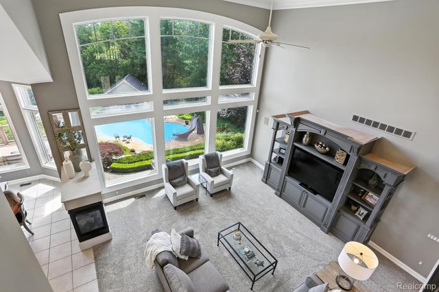 815 Pinery Boulevard, Orion Charter Township, MI 48362