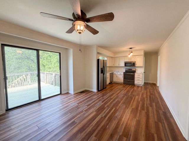 680 Atlanta Dr, Hermitage, TN 37076