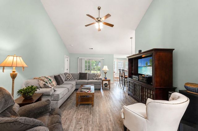 59 Palmetto Green Dr., Longs, SC 29568
