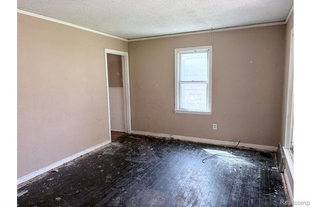 19940 Westphalia Street, Detroit, MI 48205