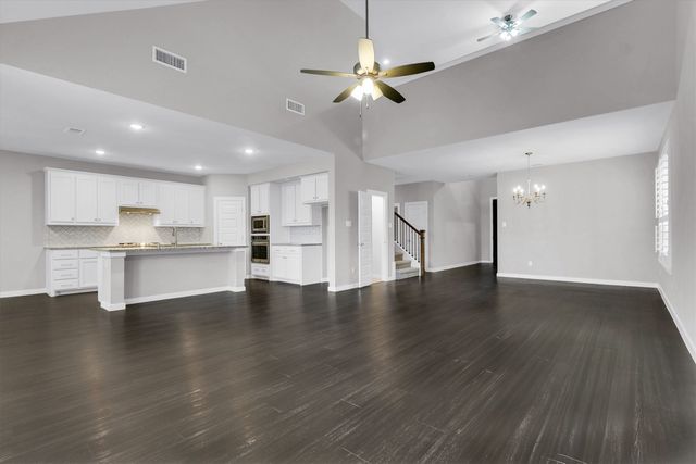 813 Glen Crossing Drive, Celina, TX 75009