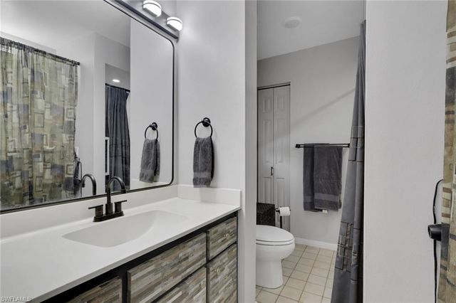 28025 Oak LN, Bonita Springs, FL 34135