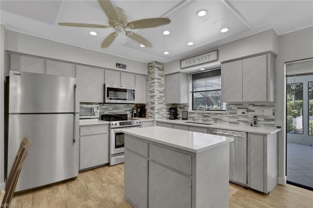 28025 Oak LN, Bonita Springs, FL 34135