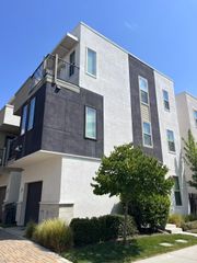 175 Log Pond Ln, Sacramento, CA 95818