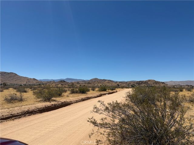 4362025 Rocky Point, Apple Valley, CA 92307
