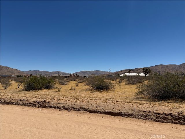4362025 Rocky Point, Apple Valley, CA 92307