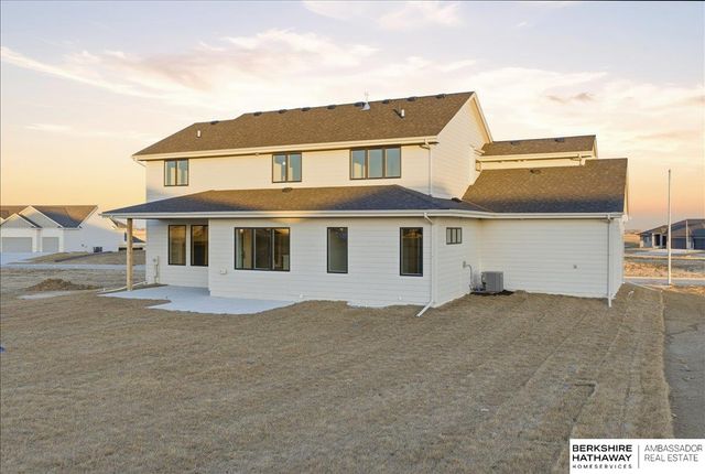 19612 Stone Avenue, Elkhorn, NE 68022