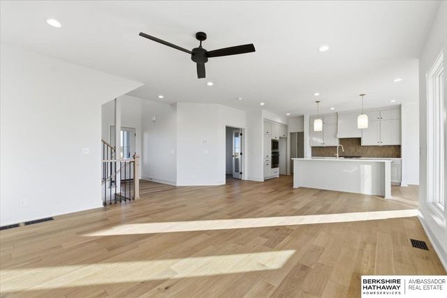 19612 Stone Avenue, Elkhorn, NE 68022