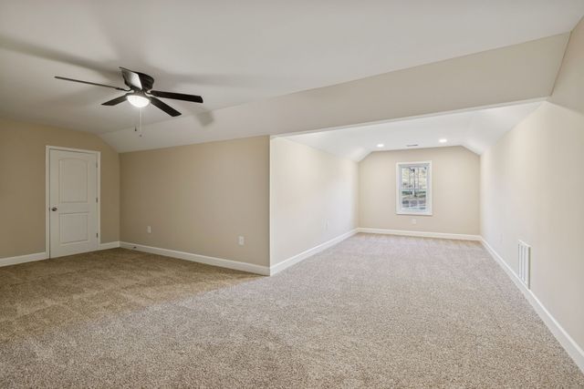 1366 Iron Bridge Rd, Columbia, TN 38401