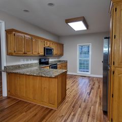 1366 Iron Bridge Rd, Columbia, TN 38401