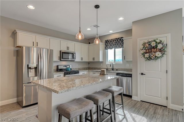 6629 Rockhouse Street, North Las Vegas, NV 89086