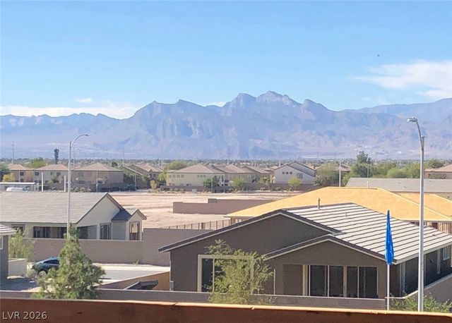 6629 Rockhouse Street, North Las Vegas, NV 89086