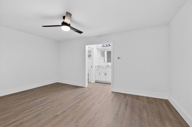 7708 Royal Lane 204C, Dallas, TX 75230