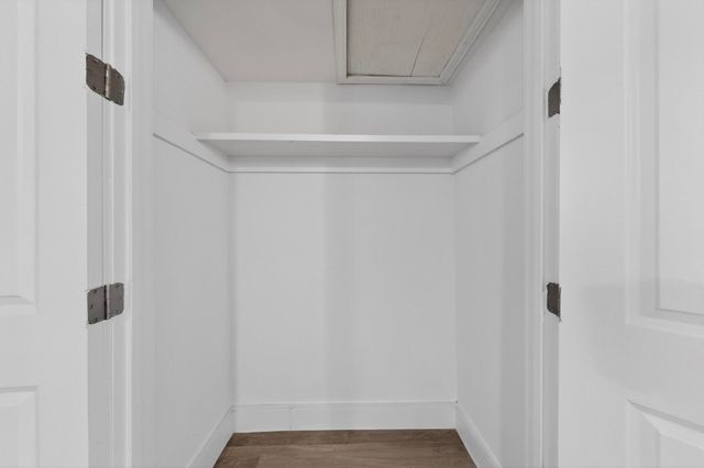 7708 Royal Lane 204C, Dallas, TX 75230