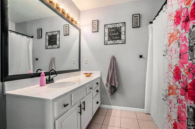 50750 Jonathan Drive, Elkhart, IN 46514