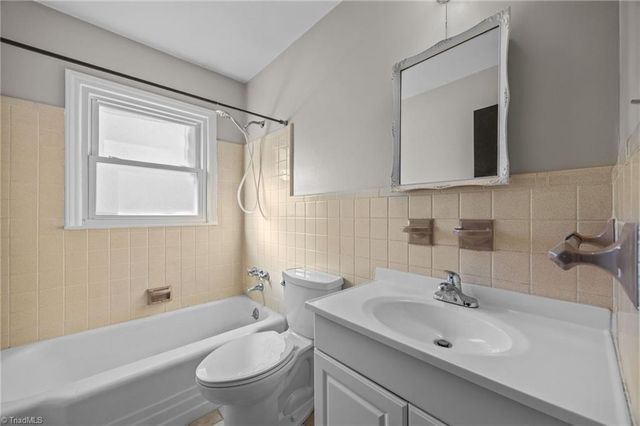 435 Hyde Street, Burlington, NC 27217