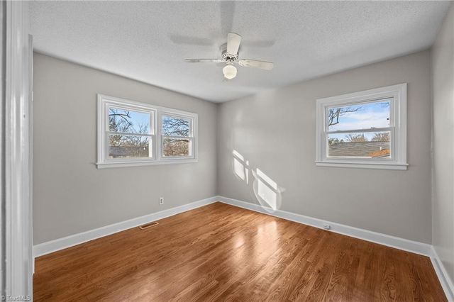 435 Hyde Street, Burlington, NC 27217