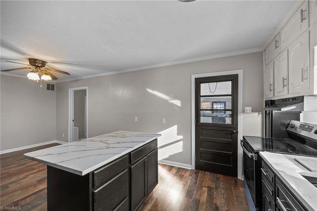 435 Hyde Street, Burlington, NC 27217