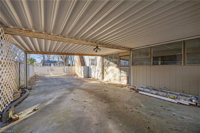 435 Hyde Street, Burlington, NC 27217