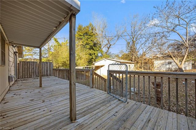 435 Hyde Street, Burlington, NC 27217