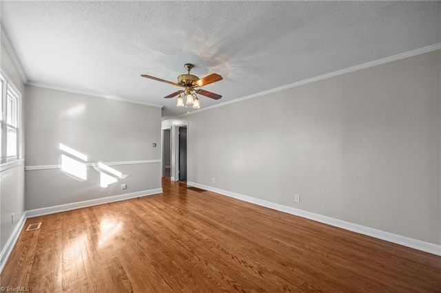 435 Hyde Street, Burlington, NC 27217