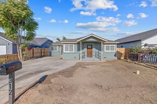 312 NE 4th Avenue, Visalia, CA 93291