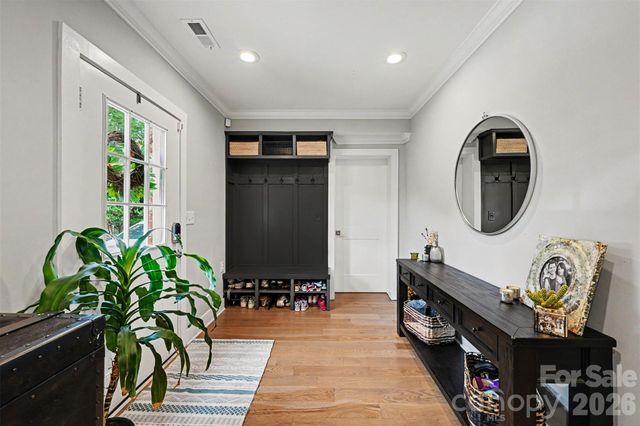 4931 Seacroft Road, Charlotte, NC 28210