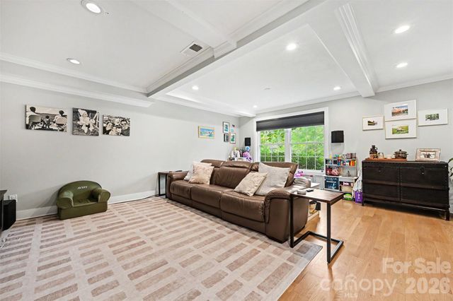 4931 Seacroft Road, Charlotte, NC 28210