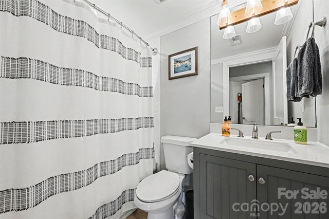 4931 Seacroft Road, Charlotte, NC 28210