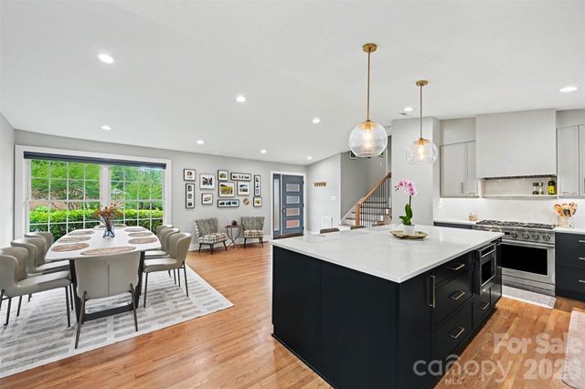 4931 Seacroft Road, Charlotte, NC 28210