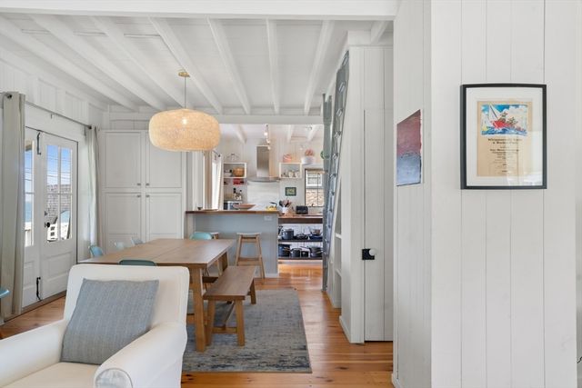 4 Canonicus Ave, Oak Bluffs, MA 02557