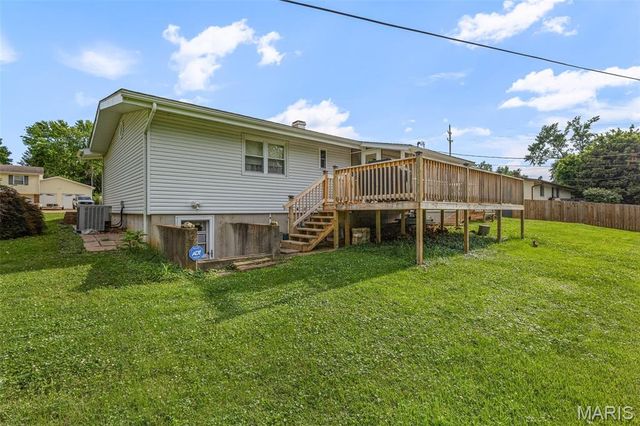 305 Edward Street, Farmington, MO 63640