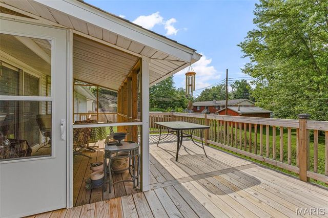 305 Edward Street, Farmington, MO 63640