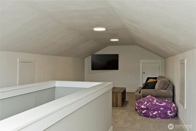 380 Hopkins Court, Carbonado, WA 98323