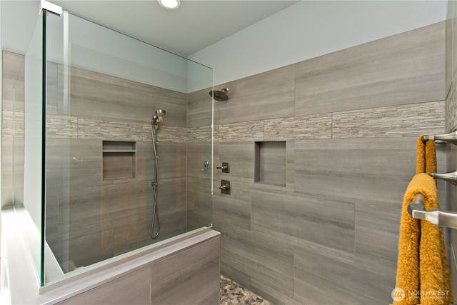 380 Hopkins Court, Carbonado, WA 98323