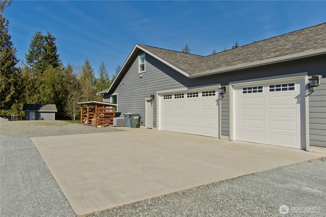 380 Hopkins Court, Carbonado, WA 98323