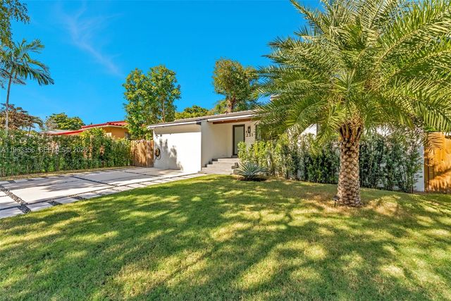 231 NE 45th St 231, Miami, FL 33137