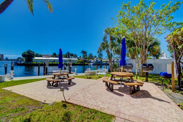 740 S Federal Highway 208, Pompano Beach, FL 33062