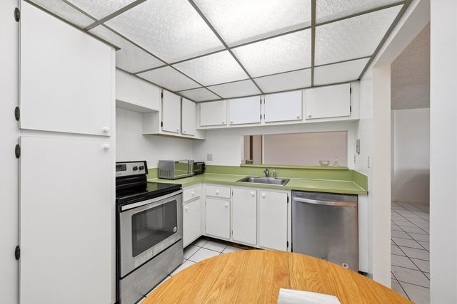 740 S Federal Highway 208, Pompano Beach, FL 33062